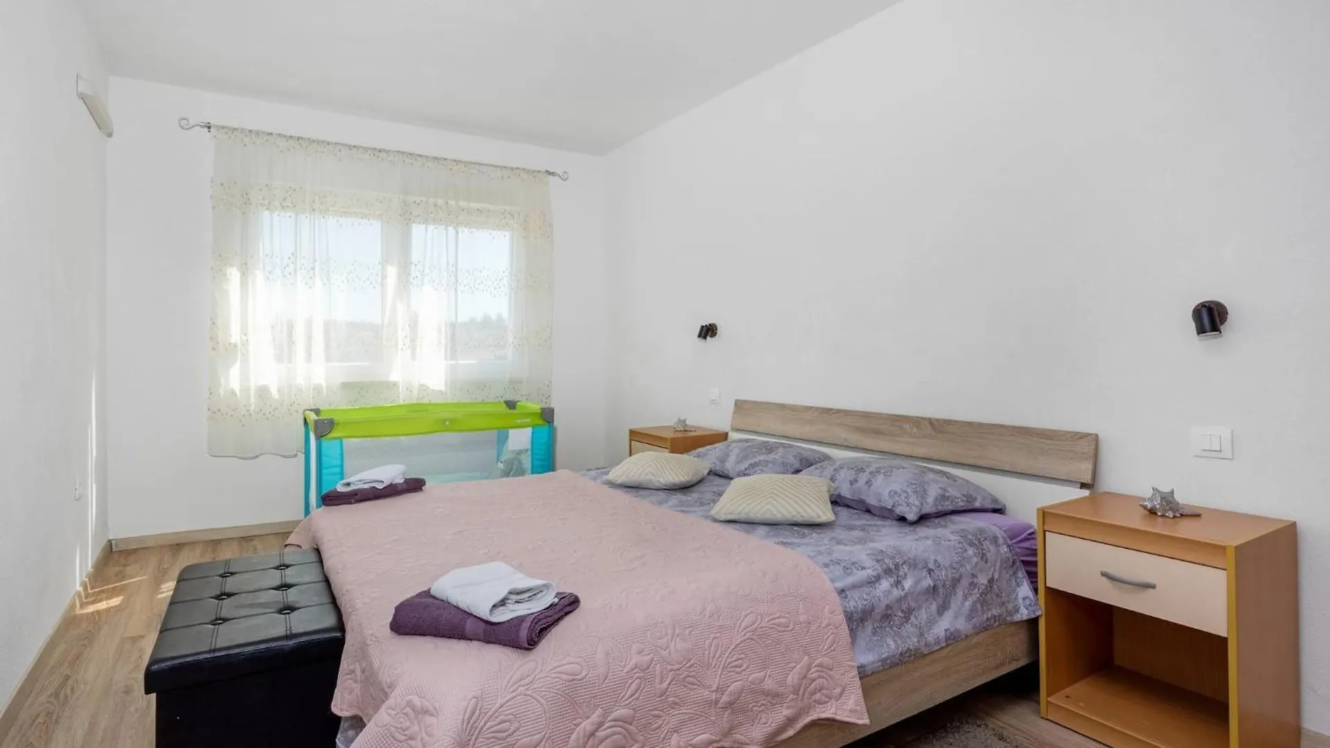 Apartment Ivana With Sea View - Pet Friendly Fazana Croatia