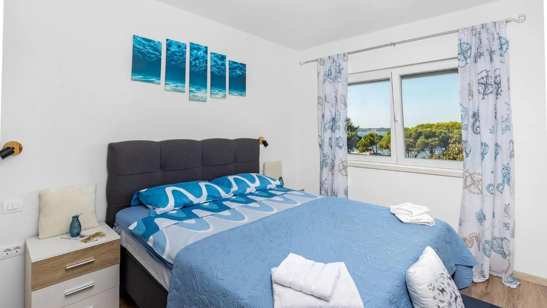 Apartment Ivana With Sea View - Pet Friendly Fazana